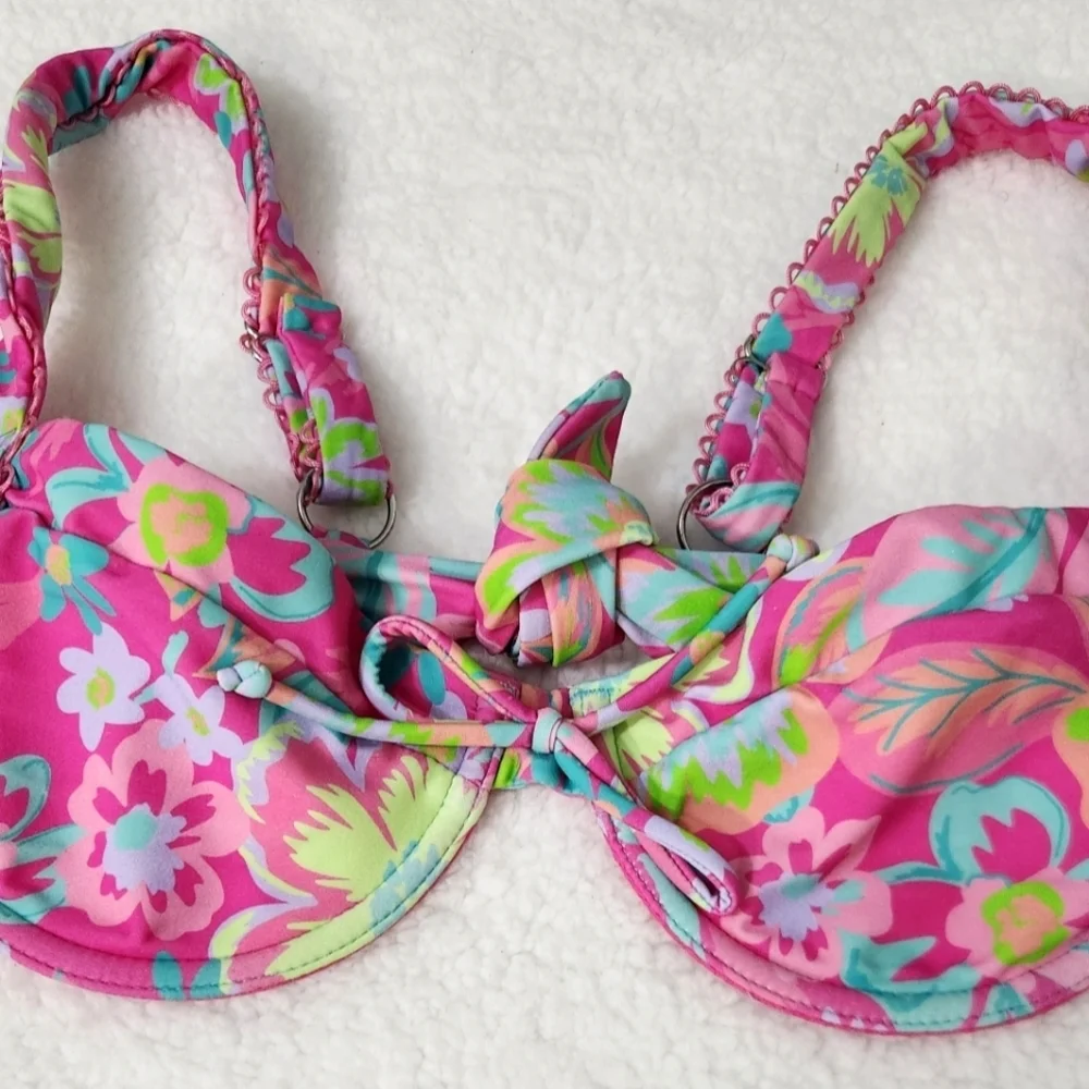 New!For Love and Lemons Lizzy floral Underwire‎ Swim Top